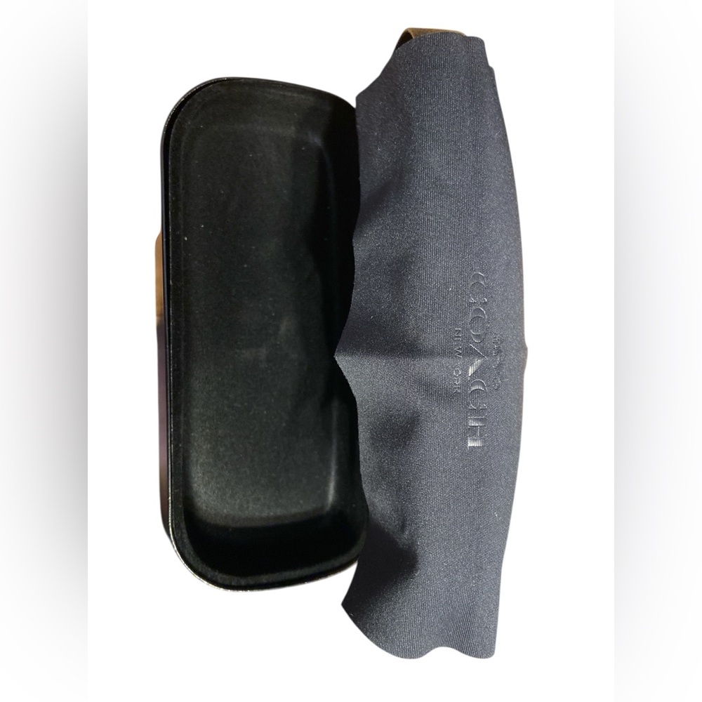 Coach Black Case with small eyeglass cleaner cloth - Picture 7 of 8